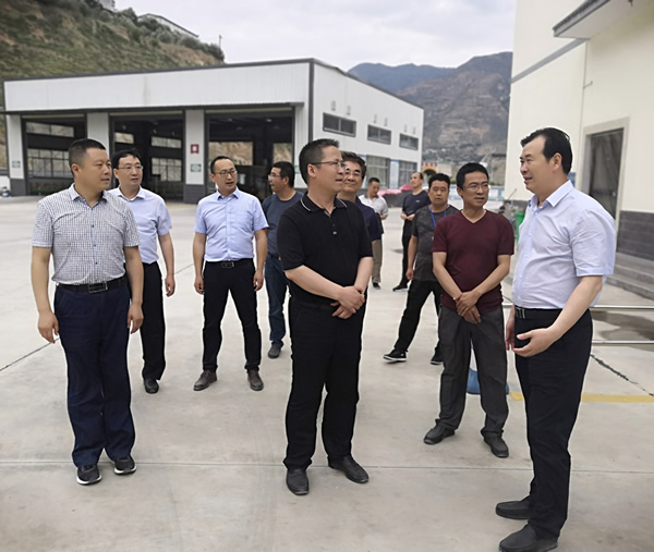 隴南市委常委、組織部部長楊郃調(diào)研指導(dǎo)市龍江城鄉(xiāng)發(fā)展集團(tuán)公司黨建工作