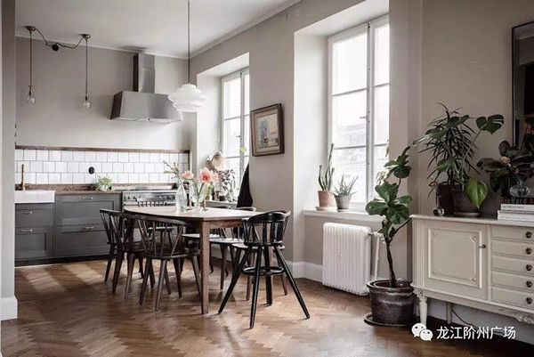 誠(chéng)天下、冠西北——居然之家強(qiáng)勢(shì)入駐隴南階州廣場(chǎng)