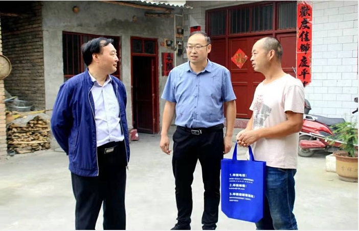 隴南:堅決向涉黑涉惡腐敗和“保護(hù)傘”亮劍