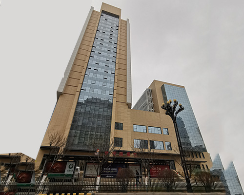 青海建設(shè)科技大廈三陽大酒店(四星級，21000m2，海湖新區(qū)地標(biāo)建筑)